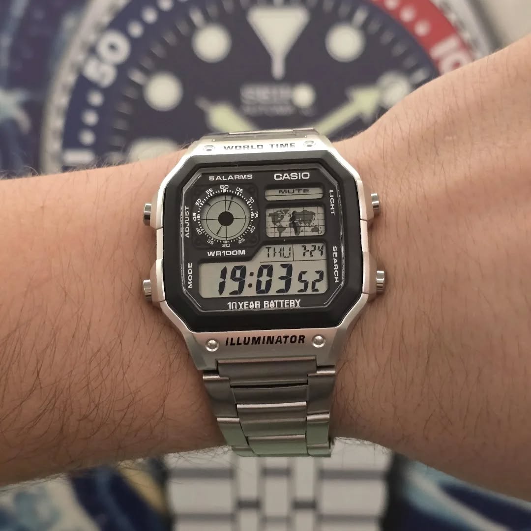 Casio Illuminator Royale AE-1200WHD-1AV