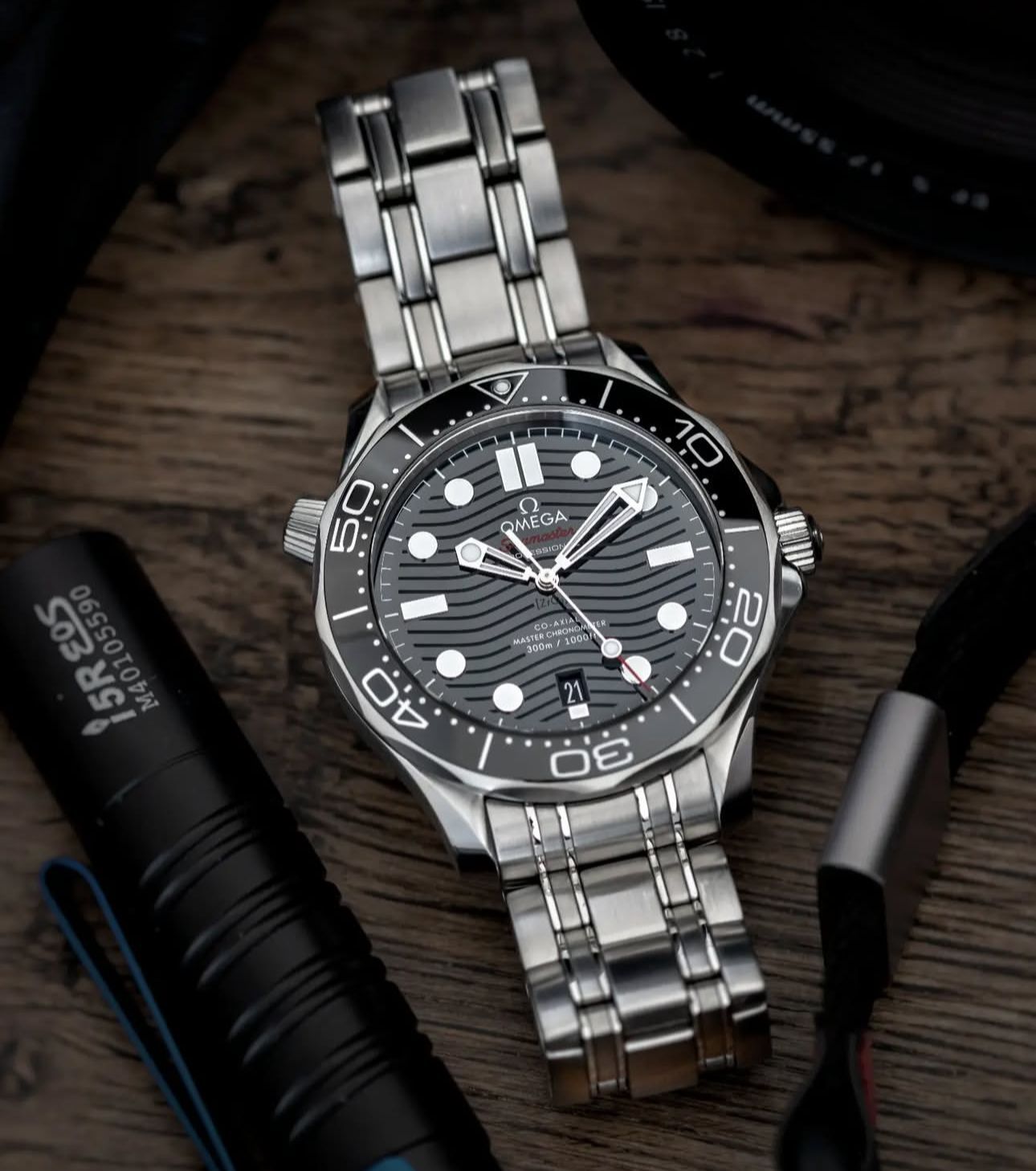 Omega Seamaster Diver 300M – Premium 7AA Automatic Watch